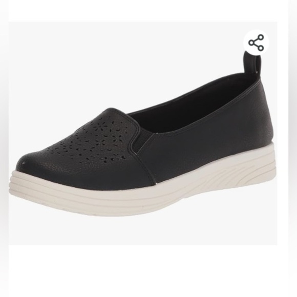 Easy Street Women's Arturn Fashion Sneaker - Picture 2 of 9